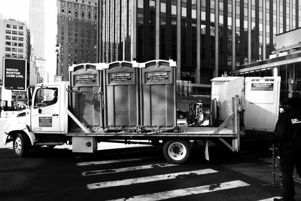 Best Portable toilet rental cost  in Oliver, PA